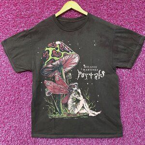 Melanie Martinez Portals Fairy Mushroom Tshirt size Large